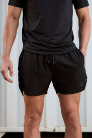 ESSENTIAL men's shorts