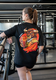 Limited edition unisex oversized t-shirt (Sangría)
