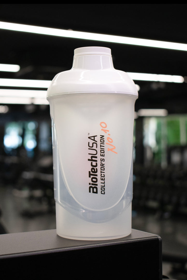 Limited edition, collectible shaker (Peach-yoghurt) - 600 ml